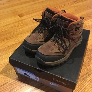 Hi-Tec kids Hillside waterproof hiking Boots